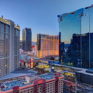 Holiday home Mgm Signature-32-607 F1 Track & Strip View Balcony, Las Vegas