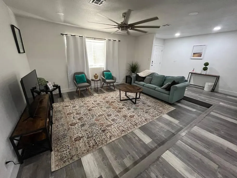 3Bedroom 2Bath 15 Min To Strip 10 Downtown Las Vegas