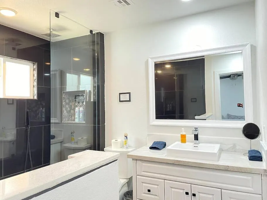 3Bedroom 2Bath 15 Min To Strip 10 Downtown Las Vegas Holiday home